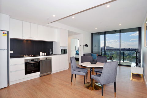 Brisbane One Apartments By CLLIX - Gold Coast 4U 2