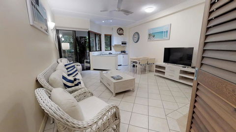Silkari The Pavilions - 1 Gold Coast 1
