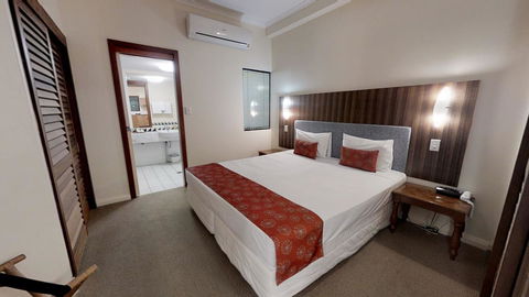 Silkari The Pavilions - 1 Gold Coast 11