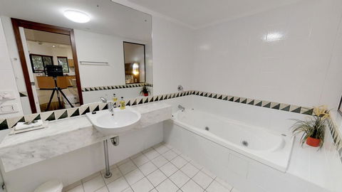 Silkari The Pavilions - 1 Gold Coast 9