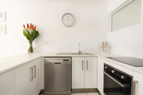 The White House Port Douglas - Accommodation Gold Coast 10