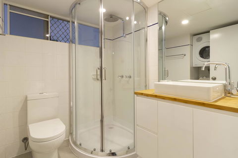 The White House Port Douglas - Accommodation Gold Coast 4