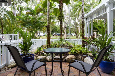 The White House Port Douglas - Accommodation Gold Coast 9