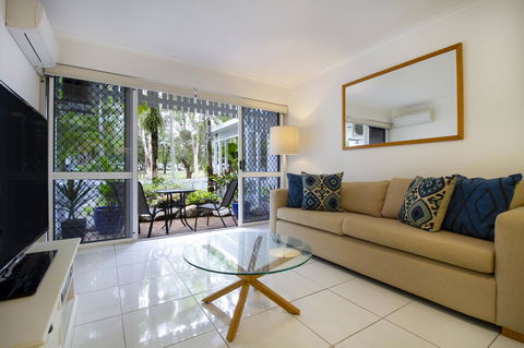 The White House Port Douglas - Accommodation Gold Coast 3