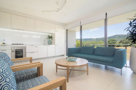 Pool Resort Port Douglas - Accommodation Gold Coast 13