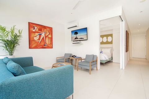 Pool Resort Port Douglas - Accommodation Gold Coast 32