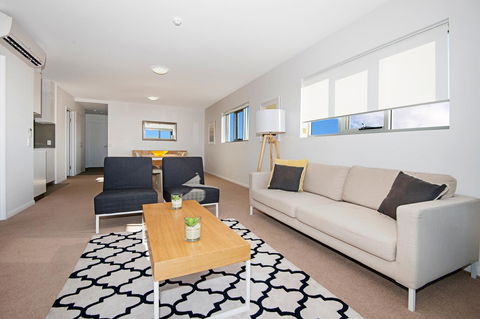 Allure Hotel & Apartments - Gold Coast 4U 8
