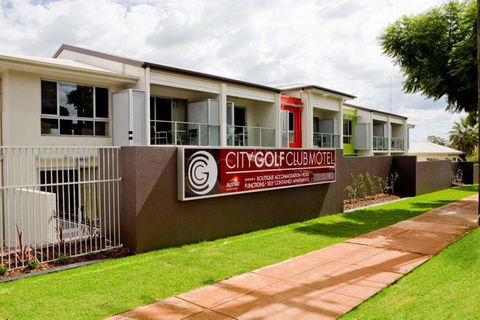 City Golf Club Motel - 1 Gold Coast 5