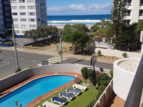 Surfers Chalet - Accommodation Gold Coast 14