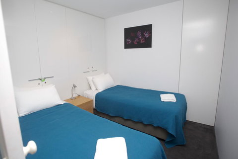 Circle Luxury Holidays - Accommodation Gold Coast 7