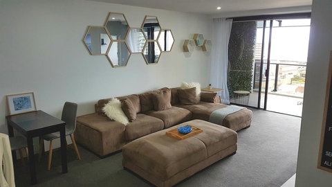 Circle Luxury Holidays - Accommodation Gold Coast 26
