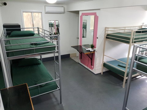 Backpackers In Paradise 18-35 Hostel - Accommodation Gold Coast 10