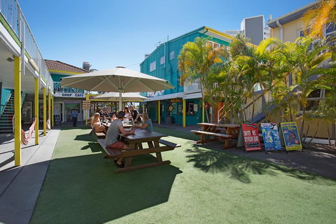 Backpackers In Paradise 18-35 Hostel - Accommodation Gold Coast 15