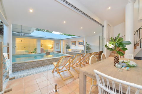 [ ANDY'S BEACH HOUSE ] - Accommodation Gold Coast 5