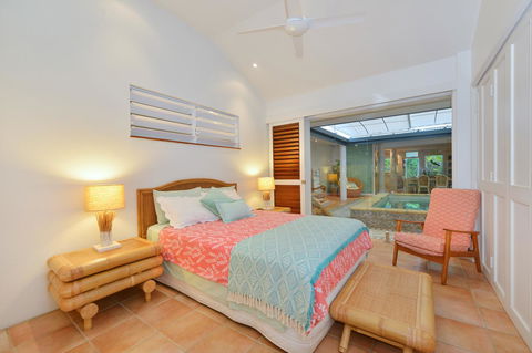 [ ANDY'S BEACH HOUSE ] - Accommodation Gold Coast 25
