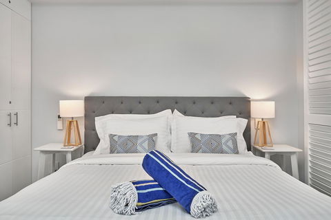 Palm Cove Paradise - Couples Spa Beach Getaway - Accommodation Gold Coast 6
