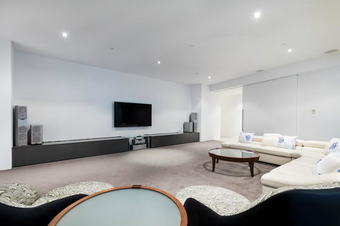 Q1 Resort & Spa - Official - Accommodation Gold Coast 41