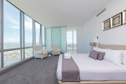 Q1 Resort & Spa - Official - Accommodation Gold Coast 11