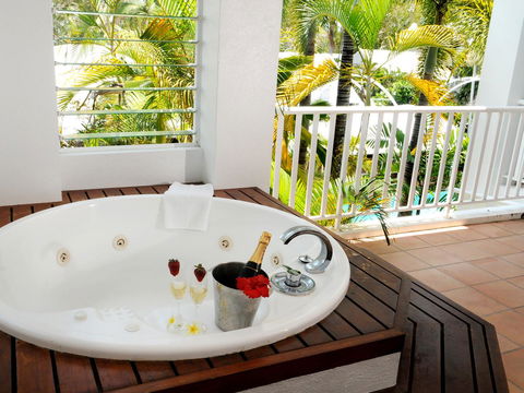 The Reef House Adults Retreat - Enjoy 28 Complimentary Inclusions - Accommodation Gold Coast 16