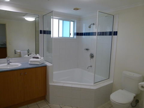 Madison Ocean Breeze Apartments - Gold Coast 4U 34