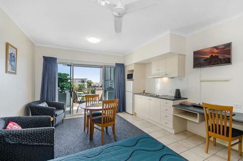 Madison Ocean Breeze Apartments - Gold Coast 4U 11