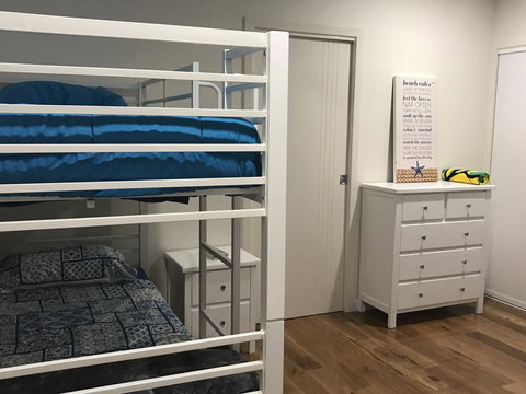 Whitsunday Luxury Homes - 1 Gold Coast 36