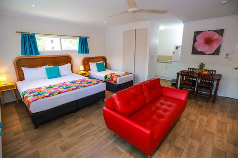 Port Douglas Motel - Accommodation Gold Coast 2