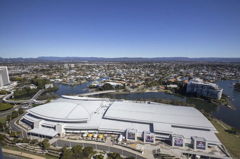 Qube Broadbeach - Gold Coast 4U 4