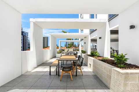 Qube Broadbeach - Gold Coast 4U 21
