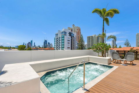 Qube Broadbeach - Gold Coast 4U 28