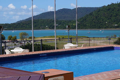 Ocean Views At Whitsunday Terraces Resort - 1 Gold Coast 3