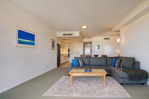 Reflections Tower Two - 1 Gold Coast 11