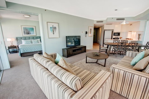 Reflections Tower Two - 1 Gold Coast 17