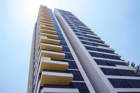Synergy Broadbeach - Official - Gold Coast 4U 17