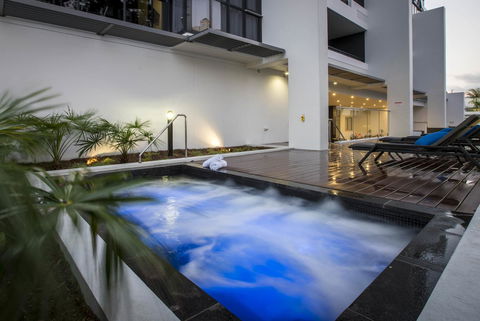Synergy Broadbeach - Official - Gold Coast 4U 5