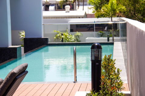 Synergy Broadbeach - Official - Gold Coast 4U 3