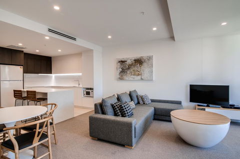 Iconic Kirra Beach Resort - Gold Coast 4U 4