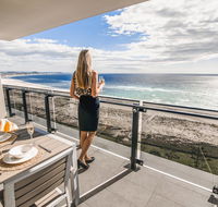 Iconic Kirra Beach Resort - Accommodation Gold Coast
