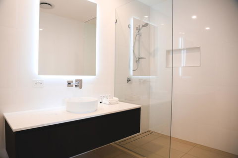 Iconic Kirra Beach Resort - Gold Coast 4U 10