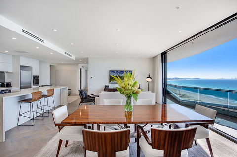 Iconic Kirra Beach Resort - Gold Coast 4U 25