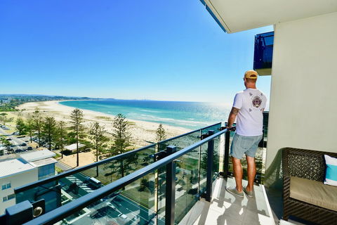 Iconic Kirra Beach Resort - Gold Coast 4U 8