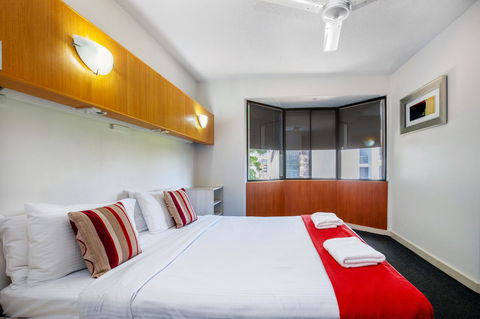 Tiki Hotel Apartments Surfers Paradise - Accommodation Gold Coast 1