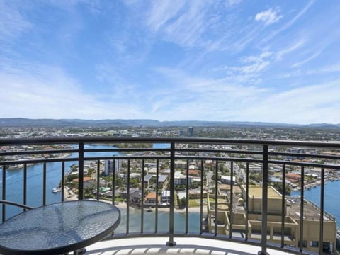 Beach Stay - Ocean & Riverview Resort Chevron Renaissance Central Surfers Paradise - Accommodation Gold Coast 14