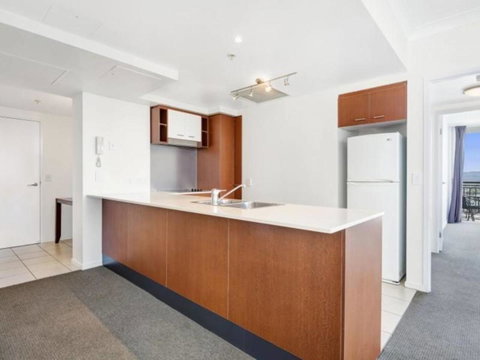 Beach Stay - Ocean & Riverview Resort Chevron Renaissance Central Surfers Paradise - Accommodation Gold Coast 11
