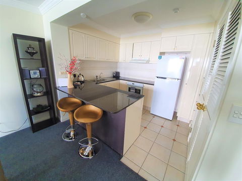 Broadbeach Holiday Apartments - Accommodation Gold Coast 29