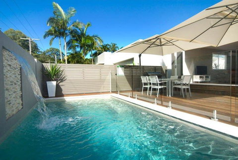 Beach House On Tradewinds Avenue - 1 Gold Coast 0