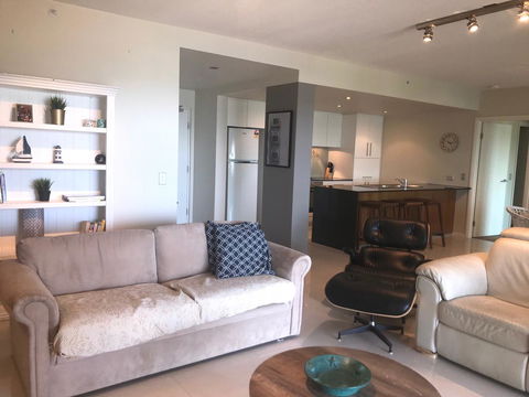 Proximity Waterfront Apartments - Accommodation Gold Coast 5