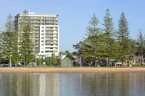Proximity Waterfront Apartments - Accommodation Gold Coast 37