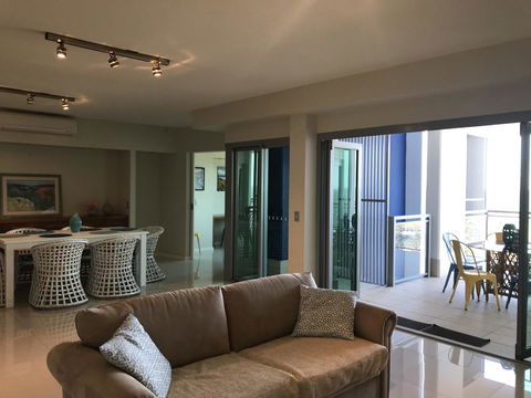 Proximity Waterfront Apartments - Accommodation Gold Coast 17