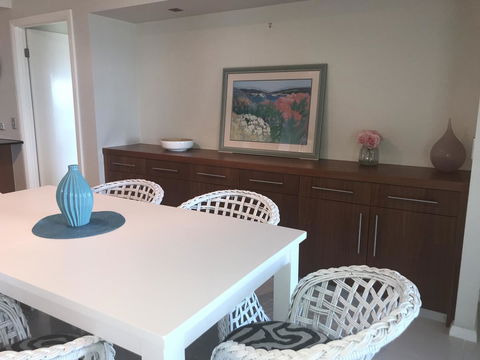 Proximity Waterfront Apartments - Accommodation Gold Coast 8